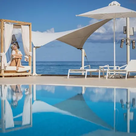 Akrogiali Beach 4*